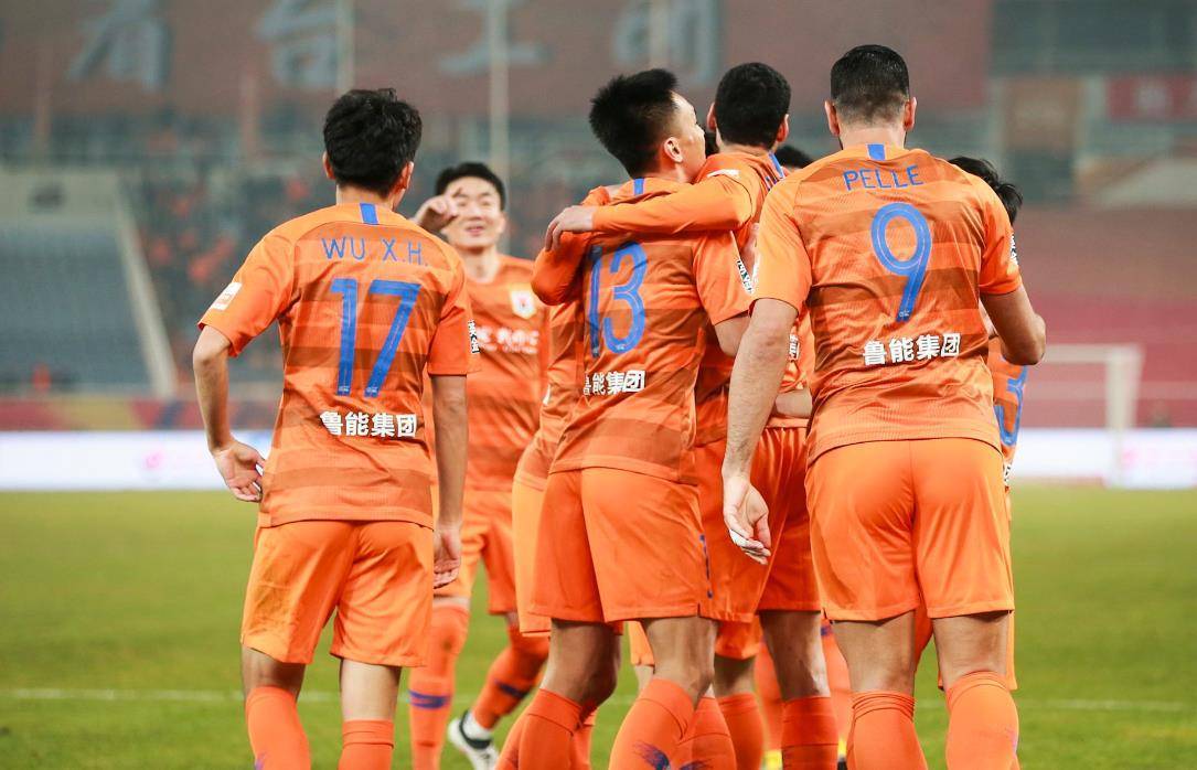 能球迷还是, 以及VAR, 每当鲁能在 能球迷还是, 以及VAR, 每当鲁能在